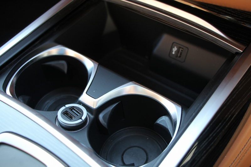 BMW 7シリーズ 740d Xdrive Mｽﾎﾟｰﾂ ﾘｱｺﾝﾌｫｰﾄP ﾘｱｴﾝﾀｰﾃｲﾒﾝﾄ ﾘｱﾓﾆﾀｰ ﾀｯﾁｺﾏﾝﾄﾞﾋｰﾄｺﾝﾌｫｰﾄP ｻﾝﾙｰﾌ ﾚｰｻﾞｰﾗｲﾄ ﾃﾞｨｽﾌﾟﾚｲｷｰ ﾘﾓｰﾄﾊﾟｰｷﾝｸﾞﾏｯｻｰｼﾞ&ﾍﾞﾝﾁﾚｰｼｮﾝ ｺﾆｬｯｸﾚｻﾞｰ 360度ｶﾒﾗ 4WD 3.0Lﾃﾞｨｰｾﾞﾙﾀｰﾎﾞ2年保証