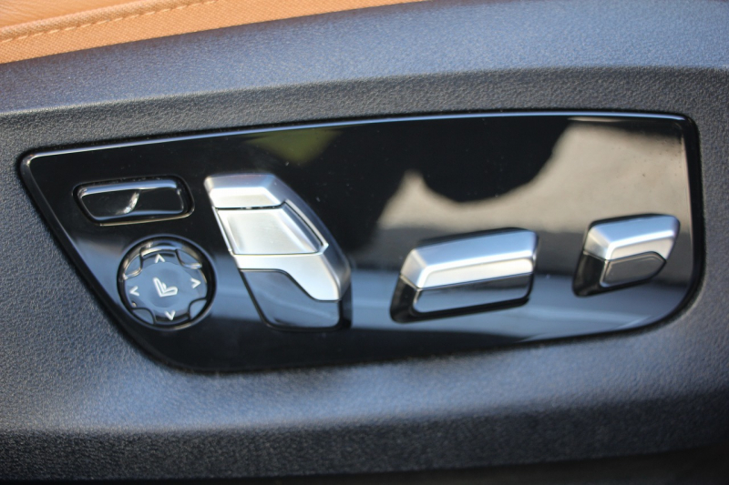 BMW 7シリーズ 740d Xdrive Mｽﾎﾟｰﾂ ﾘｱｺﾝﾌｫｰﾄP ﾘｱｴﾝﾀｰﾃｲﾒﾝﾄ ﾘｱﾓﾆﾀｰ ﾀｯﾁｺﾏﾝﾄﾞﾋｰﾄｺﾝﾌｫｰﾄP ｻﾝﾙｰﾌ ﾚｰｻﾞｰﾗｲﾄ ﾃﾞｨｽﾌﾟﾚｲｷｰ ﾘﾓｰﾄﾊﾟｰｷﾝｸﾞﾏｯｻｰｼﾞ&ﾍﾞﾝﾁﾚｰｼｮﾝ ｺﾆｬｯｸﾚｻﾞｰ 360度ｶﾒﾗ 4WD 3.0Lﾃﾞｨｰｾﾞﾙﾀｰﾎﾞ2年保証