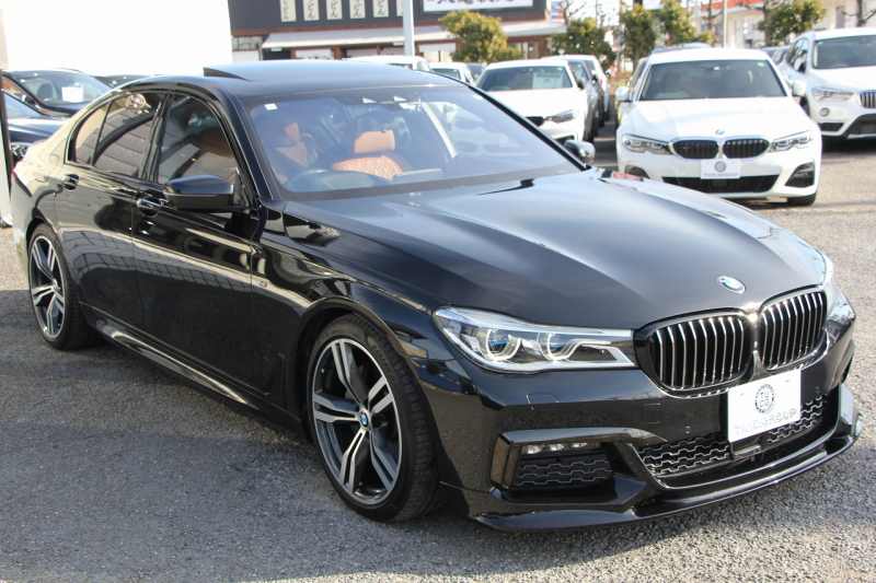 BMW 7シリーズ 740d Xdrive Mｽﾎﾟｰﾂ ﾘｱｺﾝﾌｫｰﾄP ﾘｱｴﾝﾀｰﾃｲﾒﾝﾄ ﾘｱﾓﾆﾀｰ ﾀｯﾁｺﾏﾝﾄﾞﾋｰﾄｺﾝﾌｫｰﾄP ｻﾝﾙｰﾌ ﾚｰｻﾞｰﾗｲﾄ ﾃﾞｨｽﾌﾟﾚｲｷｰ ﾘﾓｰﾄﾊﾟｰｷﾝｸﾞﾏｯｻｰｼﾞ&ﾍﾞﾝﾁﾚｰｼｮﾝ ｺﾆｬｯｸﾚｻﾞｰ 360度ｶﾒﾗ 4WD 3.0Lﾃﾞｨｰｾﾞﾙﾀｰﾎﾞ2年保証