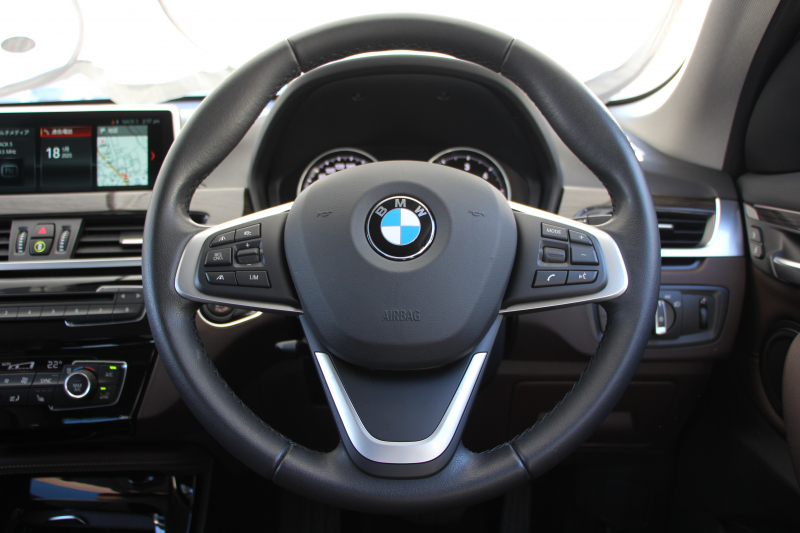 BMW X1 Xdrive18d Xﾗｲﾝ ﾊｲﾗｲﾝ ｺﾝﾌｫｰﾄP 中期 変更後ﾓﾃﾞﾙ 新ﾒｰﾀｰ 新ﾃﾞｻﾞｲﾝ茶革ｼｰﾄ 追従ACC HUD 変更後ﾀｯﾁ画面HDDﾅﾋﾞPｱｼｽﾄ Bｶﾒﾗ ﾙｰﾑﾐﾗｰETC2.0 電動ﾄﾗﾝｸ 衝突軽減ﾌﾞﾚｰｷ 車線逸脱警告 歩行者警告 ｱﾝﾋﾞｴﾝﾄﾗｲﾄ ｽﾏｰﾄｷｰ 2年保証