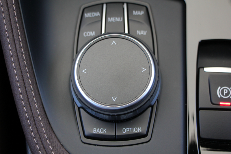 BMW X1 Xdrive18d Xﾗｲﾝ ﾊｲﾗｲﾝ ｺﾝﾌｫｰﾄP 中期 変更後ﾓﾃﾞﾙ 新ﾒｰﾀｰ 新ﾃﾞｻﾞｲﾝ茶革ｼｰﾄ 追従ACC HUD 変更後ﾀｯﾁ画面HDDﾅﾋﾞPｱｼｽﾄ Bｶﾒﾗ ﾙｰﾑﾐﾗｰETC2.0 電動ﾄﾗﾝｸ 衝突軽減ﾌﾞﾚｰｷ 車線逸脱警告 歩行者警告 ｱﾝﾋﾞｴﾝﾄﾗｲﾄ ｽﾏｰﾄｷｰ 2年保証