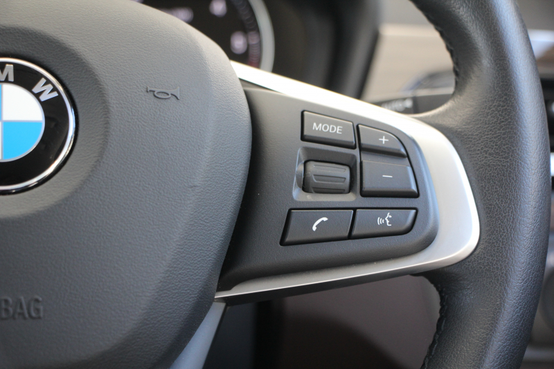 BMW X1 Xdrive18d Xﾗｲﾝ ﾊｲﾗｲﾝ ｺﾝﾌｫｰﾄP 中期 変更後ﾓﾃﾞﾙ 新ﾒｰﾀｰ 新ﾃﾞｻﾞｲﾝ茶革ｼｰﾄ 追従ACC HUD 変更後ﾀｯﾁ画面HDDﾅﾋﾞPｱｼｽﾄ Bｶﾒﾗ ﾙｰﾑﾐﾗｰETC2.0 電動ﾄﾗﾝｸ 衝突軽減ﾌﾞﾚｰｷ 車線逸脱警告 歩行者警告 ｱﾝﾋﾞｴﾝﾄﾗｲﾄ ｽﾏｰﾄｷｰ 2年保証