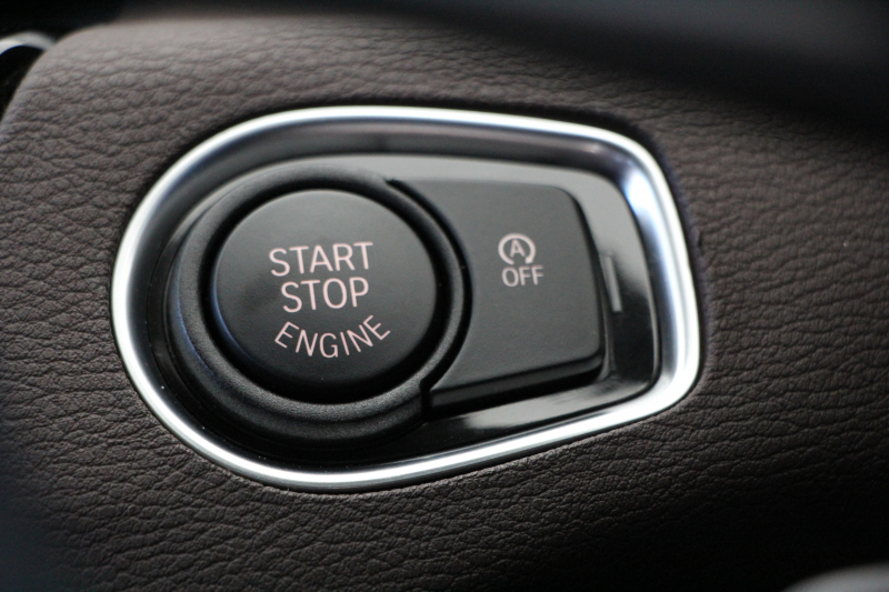 BMW X1 Xdrive18d Xﾗｲﾝ ﾊｲﾗｲﾝ ｺﾝﾌｫｰﾄP 中期 変更後ﾓﾃﾞﾙ 新ﾒｰﾀｰ 新ﾃﾞｻﾞｲﾝ茶革ｼｰﾄ 追従ACC HUD 変更後ﾀｯﾁ画面HDDﾅﾋﾞPｱｼｽﾄ Bｶﾒﾗ ﾙｰﾑﾐﾗｰETC2.0 電動ﾄﾗﾝｸ 衝突軽減ﾌﾞﾚｰｷ 車線逸脱警告 歩行者警告 ｱﾝﾋﾞｴﾝﾄﾗｲﾄ ｽﾏｰﾄｷｰ 2年保証