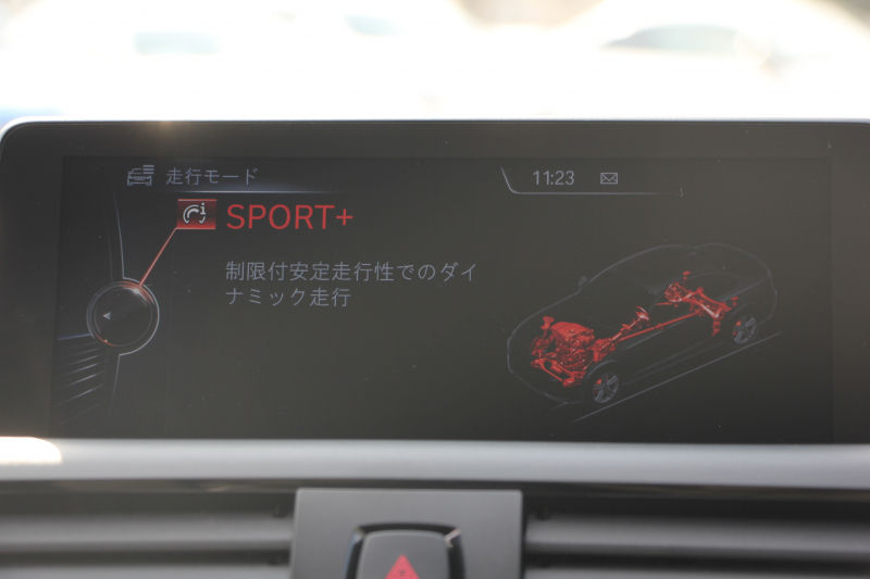 BMW 2シリーズ M235i ｸｰﾍﾟ1ｵﾅ 直6ﾀｰﾎﾞ326馬力 ｱﾀﾞﾌﾟﾃｨﾌﾞMｻｽ 専用ﾌﾞﾚｰｷ Bｶﾒﾗ&ﾘｱPDC 衝突軽減ﾌﾞﾚｰｷ 車線逸脱警告 歩行者警告 ﾌﾞﾚｰｷ付ｸﾙｺﾝ HDDﾅﾋﾞBluetooth接続 ｽﾏｰﾄｷｰ 18AW ﾊﾟﾄﾞﾙｼﾌﾄ 2年保証