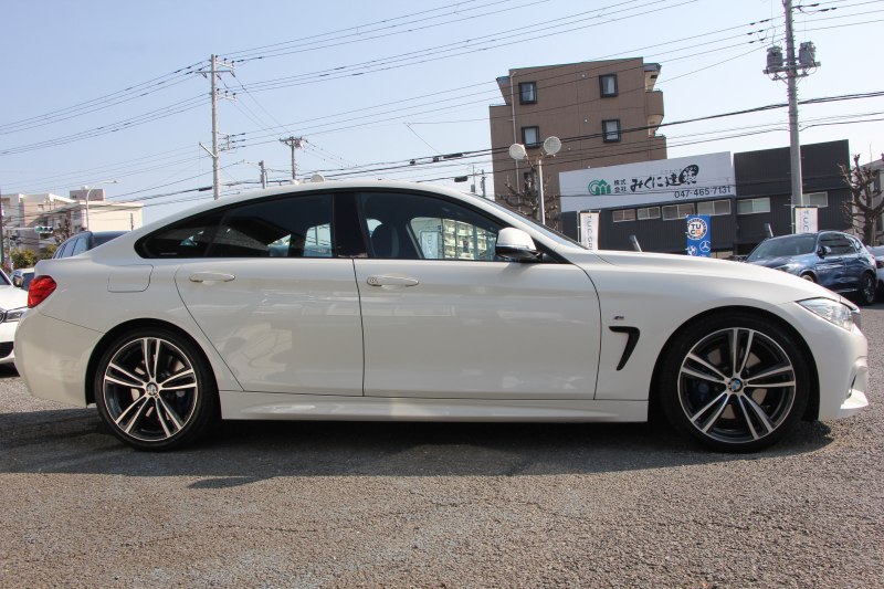 BMW 4シリーズ 420i ｸﾞﾗﾝｸｰﾍﾟMｽﾎﾟｰﾂ ﾌｧｽﾄﾄﾗｯｸP LEDﾍｯﾄﾞﾗｲﾄ 追従ACC ｱﾀﾞﾌﾟﾃｨﾌﾞMｻｽ 19AW Mｽﾎﾟｰﾂﾌﾞﾚｰｷ ﾚﾑｽﾏﾌﾗｰ GroupMﾗﾑｴｱｼｽﾃﾑ 衝突軽減ﾌﾞﾚｰｷ 車線逸脱警告 歩行者警告 HDDﾅﾋﾞBｶﾒﾗ 電動ﾄﾗﾝｸ ｽﾏｰﾄｷｰ 2年保証