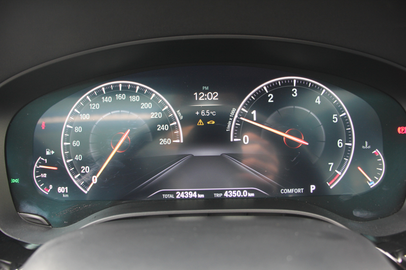 BMW 5シリーズ 530i ﾂｰﾘﾝｸﾞMｽﾎﾟｰﾂ ｾﾚｸﾄP 型式変更後｢JT20｣ 変更後液晶ﾒｰﾀｰ 高出力 252馬力 ﾊﾟﾉﾗﾏｻﾝﾙｰﾌ ﾊｰﾏﾝｶｰﾄﾞﾝｻﾗｳﾝﾄﾞ4ｿﾞｰﾝｴｱｺﾝ 全席ﾋｰﾀｰ黒革 19AW Mｽﾎﾟｰﾂﾌﾞﾚｰｷ Pｱｼｽﾄﾌﾟﾗｽ 360度ｶﾒﾗ ﾀｯﾁ画面ﾅﾋﾞTV 2年保証