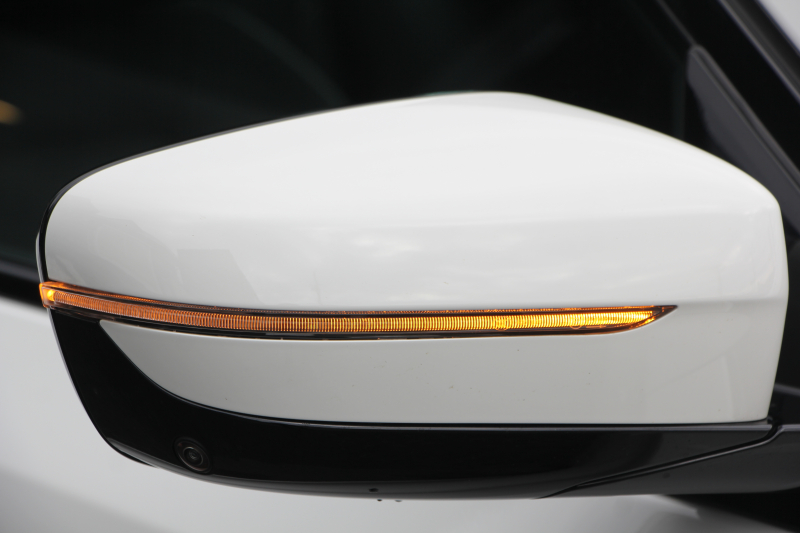 BMW 5シリーズ 530i ﾂｰﾘﾝｸﾞMｽﾎﾟｰﾂ ｾﾚｸﾄP 型式変更後｢JT20｣ 変更後液晶ﾒｰﾀｰ 高出力 252馬力 ﾊﾟﾉﾗﾏｻﾝﾙｰﾌ ﾊｰﾏﾝｶｰﾄﾞﾝｻﾗｳﾝﾄﾞ4ｿﾞｰﾝｴｱｺﾝ 全席ﾋｰﾀｰ黒革 19AW Mｽﾎﾟｰﾂﾌﾞﾚｰｷ Pｱｼｽﾄﾌﾟﾗｽ 360度ｶﾒﾗ ﾀｯﾁ画面ﾅﾋﾞTV 2年保証