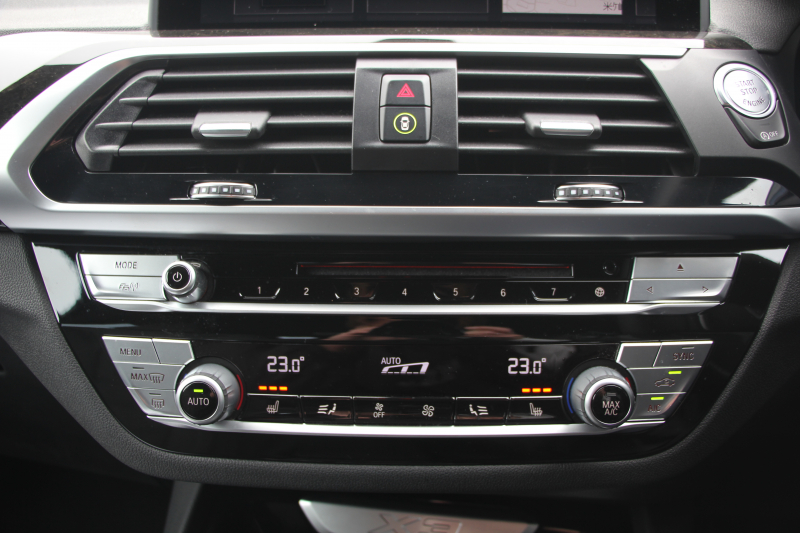 BMW X3 Xdrive20d Mｽﾎﾟｰﾂ ﾊｲﾗｲﾝ 全ﾋｰﾀｰ黒革 ﾗﾝﾊﾞｰｻﾎﾟｰﾄ HUD LEDﾍｯﾄﾞﾗｲﾄ ｵｰﾄﾊｲﾋﾞｰﾑ ﾀｯﾁﾊﾟﾈﾙ対応HDDﾅﾋﾞTV ﾜｲﾔﾚｽ充電 Pｱｼｽﾄﾌﾟﾗｽ 360度ｶﾒﾗ ｽﾃｱﾘﾝｸﾞｻﾎﾟｰﾄ 追従ACC 電動ﾄﾗﾝｸ ﾊﾟﾄﾞﾙｼﾌﾄ 2年保証