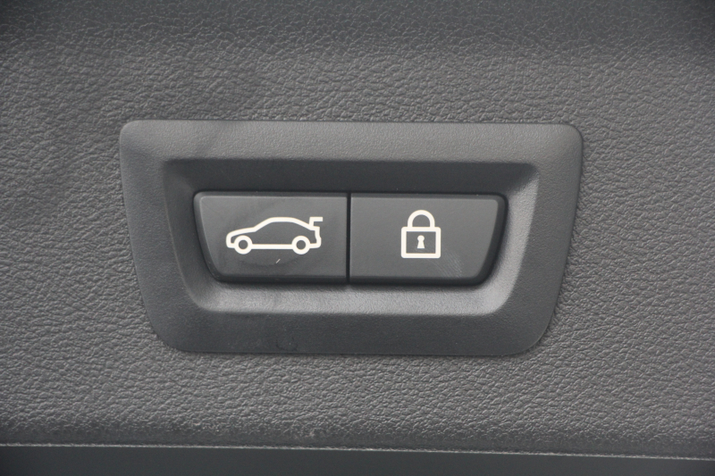 BMW X3 Xdrive20d Mｽﾎﾟｰﾂ ﾊｲﾗｲﾝ 全ﾋｰﾀｰ黒革 ﾗﾝﾊﾞｰｻﾎﾟｰﾄ HUD LEDﾍｯﾄﾞﾗｲﾄ ｵｰﾄﾊｲﾋﾞｰﾑ ﾀｯﾁﾊﾟﾈﾙ対応HDDﾅﾋﾞTV ﾜｲﾔﾚｽ充電 Pｱｼｽﾄﾌﾟﾗｽ 360度ｶﾒﾗ ｽﾃｱﾘﾝｸﾞｻﾎﾟｰﾄ 追従ACC 電動ﾄﾗﾝｸ ﾊﾟﾄﾞﾙｼﾌﾄ 2年保証