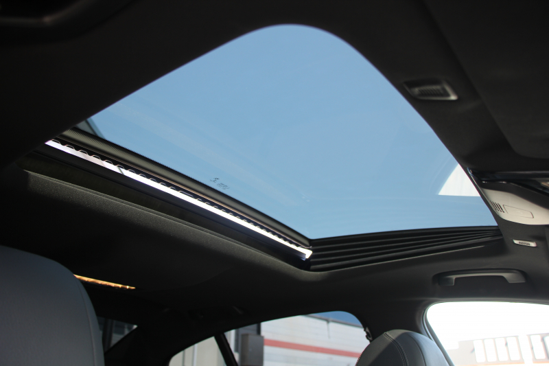 BMW 5シリーズ 523d Xdrive Mｽﾎﾟｰﾂ ｴﾃﾞｨｼｮﾝｼﾞｮｲﾌﾟﾗｽ 4WD LCI後期 ｾﾚｸﾄP ﾌｪｲｽﾘﾌﾄ後 ｻﾝﾙｰﾌ ﾊｰﾏﾝｶｰﾄﾞﾝｻﾗｳﾝﾄﾞﾋｰﾀｰ黒革 LEDﾍｯﾄﾞﾗｲﾄ BMWﾗｲﾌﾞｺｯｸﾋﾟｯﾄﾞApplecarplay対応 360度ｶﾒﾗ ｱﾝﾋﾞｴﾝﾄﾗｲﾄ 可変ｻｽﾍﾟﾝｼｮﾝ 2年保証