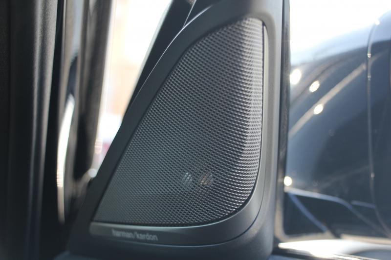 BMW 5シリーズ 523d Xdrive Mｽﾎﾟｰﾂ ｴﾃﾞｨｼｮﾝｼﾞｮｲﾌﾟﾗｽ 4WD LCI後期 ｾﾚｸﾄP ﾌｪｲｽﾘﾌﾄ後 ｻﾝﾙｰﾌ ﾊｰﾏﾝｶｰﾄﾞﾝｻﾗｳﾝﾄﾞﾋｰﾀｰ黒革 LEDﾍｯﾄﾞﾗｲﾄ BMWﾗｲﾌﾞｺｯｸﾋﾟｯﾄﾞApplecarplay対応 360度ｶﾒﾗ ｱﾝﾋﾞｴﾝﾄﾗｲﾄ 可変ｻｽﾍﾟﾝｼｮﾝ 2年保証