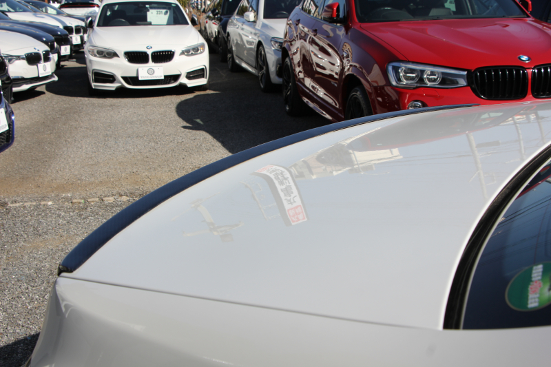 BMW 7シリーズ 740i Mｽﾎﾟｰﾂ ｲﾉﾍﾞｰｼｮﾝP LCI後期 ﾌｪｲｽﾘﾌﾄ後 ｻﾝﾙｰﾌ ﾚｰｻﾞｰﾗｲﾄ 全席ﾋｰﾀｰ黒革 ﾍﾞﾝﾁﾚｰｼｮﾝ ｿﾌﾄｸﾛｰｽﾞﾄﾞｱ BMW ﾗｲﾌﾞｺｯｸﾋﾟｯﾄﾞApplecarplay対応 追従ACC ｽﾃｱﾘﾝｸﾞｻﾎﾟｰﾄ HUD ﾊｰﾏﾝｶｰﾄﾞﾝｻﾗｳﾝﾄﾞ真珠色 2年保証