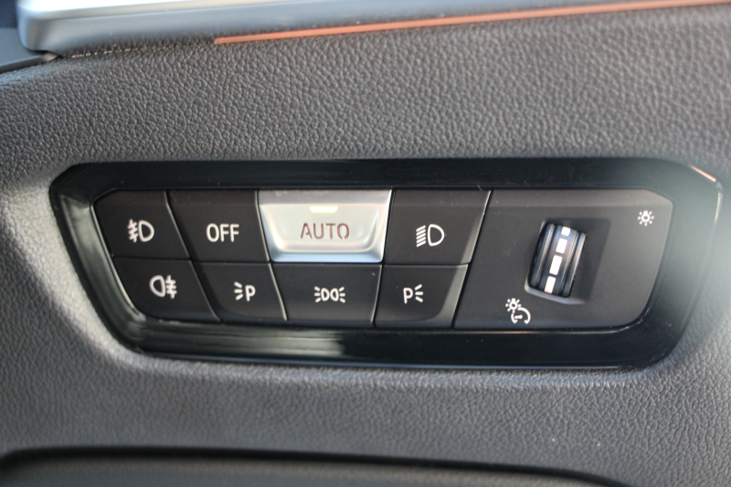 BMW 3シリーズ 330i Mｽﾎﾟｰﾂ ﾊｲﾗｲﾝ ｺﾝﾌｫｰﾄP 高出力 258馬力 ﾋｰﾀｰ黒革 ﾗﾝﾊﾞｰｻﾎﾟｰﾄ 追従ACC ｽﾃｱﾘﾝｸﾞｻﾎﾟｰﾄ HUD Pｱｼｽﾄﾌﾟﾗｽ 360度ｶﾒﾗ 後退ｱｼｽﾄ ｵﾌﾟｼｮﾝ19AW 第7世代iﾄﾞﾗｲﾌﾞHDDﾅﾋﾞApplecarplay 追従ACC 電動ﾄﾗﾝｸ Mｽﾎﾟｰﾂﾌﾞﾚｰｷ 2年保証