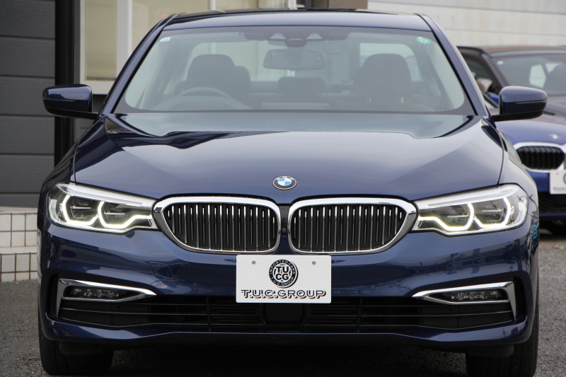 BMW 5シリーズ 523d ﾗｸﾞｼﾞｭｱﾘｰ ｺﾝﾌｫｰﾄP 全ﾋｰﾀｰ黒革 ﾌﾛﾝﾄﾍﾞﾝﾁﾚｰｼｮﾝ&ﾏｯｻｰｼﾞ ｿﾌﾄｸﾛｰｽﾞﾄﾞｱ 追ACC HUD ｽﾃｱｻﾎﾟｰﾄ LEDﾍｯﾄﾞﾗｲﾄ ｵｰﾄﾊｲﾋﾞｰﾑ ﾀｯﾁ画面HDDﾅﾋﾞTV 360度ｶﾒﾗ 電動ﾄﾗﾝｸ ｽﾏｰﾄｷｰ ｱﾝﾋﾞｴﾝﾄﾗｲﾄ ｸﾛｰﾑﾗｲﾝ 2年保証