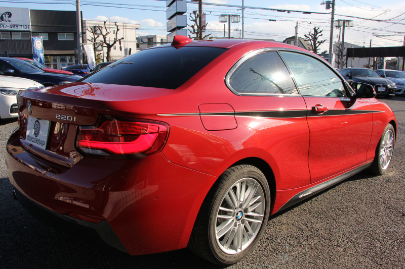 BMW 2シリーズ 220i ｸｰﾍﾟMｽﾎﾟｰﾂ LCI後期 LEDﾍｯﾄﾞﾗｲﾄ&LEDﾃｰﾙ ｼｰﾄﾋｰﾀｰ 変更後ﾀｯﾁ画面HDDﾅﾋﾞﾌﾙｾｸﾞTV Bｶﾒﾗ Bluetooth接続 Pｱｼｽﾄ 衝突軽減ﾌﾞﾚｰｷ 車線逸脱警告 歩行者警告 ｸﾙｺﾝ 専用ｴｱﾛ ｽﾏｰﾄｷｰ 8速AT 直噴ﾀｰﾎﾞ2年保証