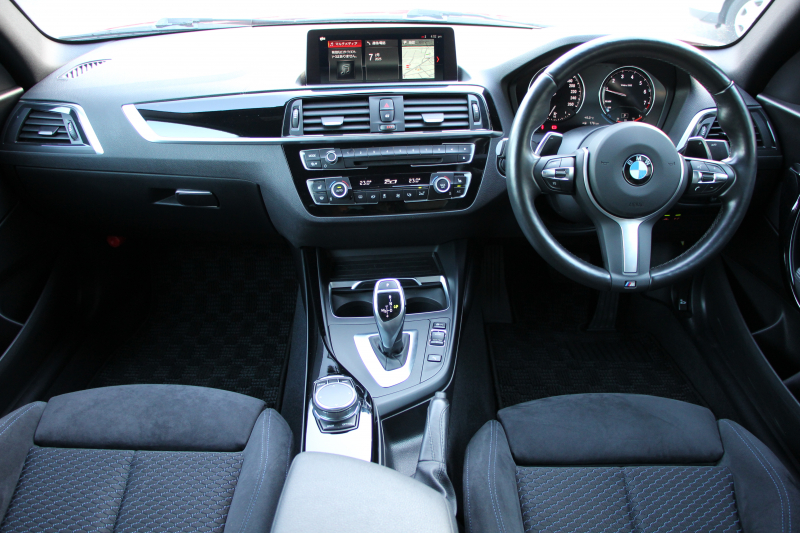 BMW 2シリーズ 220i ｸｰﾍﾟMｽﾎﾟｰﾂ LCI後期 LEDﾍｯﾄﾞﾗｲﾄ&LEDﾃｰﾙ ｼｰﾄﾋｰﾀｰ 変更後ﾀｯﾁ画面HDDﾅﾋﾞﾌﾙｾｸﾞTV Bｶﾒﾗ Bluetooth接続 Pｱｼｽﾄ 衝突軽減ﾌﾞﾚｰｷ 車線逸脱警告 歩行者警告 ｸﾙｺﾝ 専用ｴｱﾛ ｽﾏｰﾄｷｰ 8速AT 直噴ﾀｰﾎﾞ2年保証