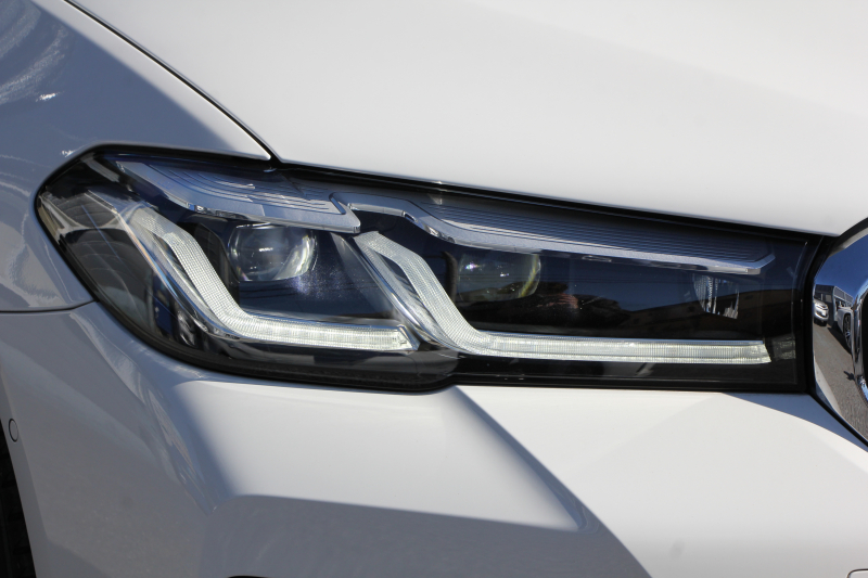 BMW 5シリーズ 530i Mｽﾎﾟｰﾂ 後期LCI 高出力 252馬力 全席ﾋｰﾀｰ付黒革 Mｽﾎﾟｰﾂﾌﾞﾚｰｷ 可変ｻｽ ｱﾀﾞﾌﾟﾃｨﾌﾞLEDﾍｯﾄﾞﾗｲﾄ BMWﾗｲﾌﾞｺｯｸﾋﾟｯﾄﾞAppleCarPlay対応HDDﾅﾋﾞTV Pｱｼｽﾄﾌﾟﾗｽ 360度ｶﾒﾗ ｽﾃｱﾘﾝｸﾞｻﾎﾟｰﾄ 追ACC 電動ﾄﾗﾝｸ 2年保証