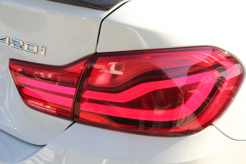 BMW 4シリーズ 420i ｸﾞﾗﾝｸｰﾍﾟｲﾝｽﾀｲﾙｽﾎﾟｰﾂ 限定車 後期LCI ﾋｰﾀｰ黒革 ﾌﾞﾙｰｽﾃｯﾁ入り ｱﾀﾞﾌﾟﾃｨﾌﾞMｻｽ 19AW Mspﾌﾞﾚｰｷ HUD 追従ACC ﾀｯﾁ画面HDDﾅﾋﾞTV 液晶ﾒｰﾀｰ LEDﾍｯﾄﾞﾗｲﾄ&ﾃｰﾙ&ﾌｫｸﾞｻﾃﾝｳｲﾝﾄﾞｳﾓｰﾙ 電動ﾄﾗﾝｸ 2年保証