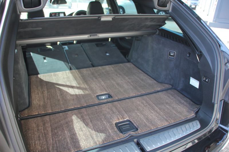 BMW 5シリーズ 523d ﾂｰﾘﾝｸﾞｴﾃﾞｨｼｮﾝﾐｯｼｮﾝｲﾝﾎﾟｯｼﾌﾞﾙ 特別仕様車 HUD ﾊｰﾏﾝｶｰﾄﾞﾝ 後期ﾃｰﾙ 20AW ﾛｰﾀﾞｳﾝ 追従ACC ｽﾃｱﾘﾝｸﾞｻﾎﾟｰﾄ LEDﾍｯﾄﾞﾗｲﾄ ｵｰﾄﾊｲﾋﾞｰﾑ ﾀｯﾁ画面HDDﾅﾋﾞTV 360度ﾊﾟﾉﾗﾏｶﾒﾗ Pｱｼｽﾄﾌﾟﾗｽ 電動ﾄﾗﾝｸ ｽﾏｰﾄｷｰ 2年保証