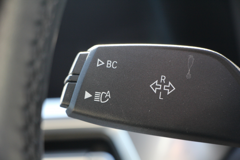 BMW 4シリーズ M440i Xdrive ｶﾌﾞﾘｵﾚ ｺﾝﾌｫｰﾄP 4WD 1ｵﾅ ｱﾝｿﾗｼﾞｯﾄｼﾙﾊﾞｰｿﾌﾄﾄｯﾌﾟ真珠色 ｵｲｽﾀｰﾚｻﾞｰ ｴｱｶﾗｰ ﾚｰｻﾞｰﾗｲﾄ ﾊｰﾏﾝｶｰﾄﾞﾝ 直6ﾀｰﾎﾞ387馬力 可変Mｻｽ 専用ﾌﾞﾚｰｷ&ﾃﾞﾌ BMWﾗｲﾌﾞｺｯｸﾋﾟｯﾄ Applecarplay対応 HDDﾅﾋﾞ360度ｶﾒﾗ HUD 2年保証