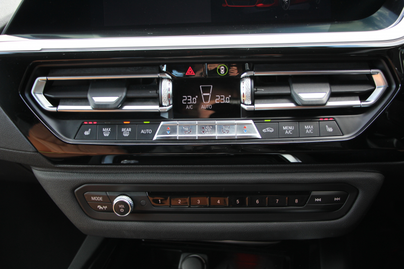 BMW Z4 Sdrive20i Mｽﾎﾟｰﾂ ｲﾉﾍﾞｰｼｮﾝP ｺﾆｬｯｸｳﾞｧｰﾈｽｶﾚｻﾞｰ Mｽﾎﾟｰﾂｼｰﾄ ｼｰﾄﾋｰﾀｰ ｵﾌﾟｼｮﾝ19AW ｱﾀﾞﾌﾟﾃｨﾌﾞLEDﾍｯﾄﾞﾗｲﾄ ｵｰﾄﾊｲﾋﾞｰﾑ HUD 追従ACC ｽﾃｱﾘﾝｸﾞｻﾎﾟｰﾄ ﾀｯﾁ画面HDDﾅﾋﾞApplecarplay 後退ｱｼｽﾄ ｱﾝﾋﾞｴﾝﾄﾗｲﾄ 2年保証