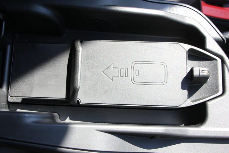 BMW X1 Xdrive18d Xﾗｲﾝ ﾊｲﾗｲﾝ ｺﾝﾌｫｰﾄP LCI後期 ﾌｪｲｽﾘﾌﾄ後 追従ACC ﾋｰﾀｰ黒革 LEDﾍｯﾄﾞﾗｲﾄ&ﾃｰﾙ&ﾌｫｸﾞﾀｯﾁ画面HDDﾅﾋﾞﾜｲﾔﾚｽ充電 ﾊﾟｰｷﾝｸﾞｱｼｽﾄ ｱﾝﾋﾞｴﾝﾄﾗｲﾄ 電動ﾘｱｹﾞｰﾄ 衝突軽減ﾌﾞﾚｰｷ 車線逸脱警告 歩行者警告 ｽﾏｰﾄｷｰ 2年保証