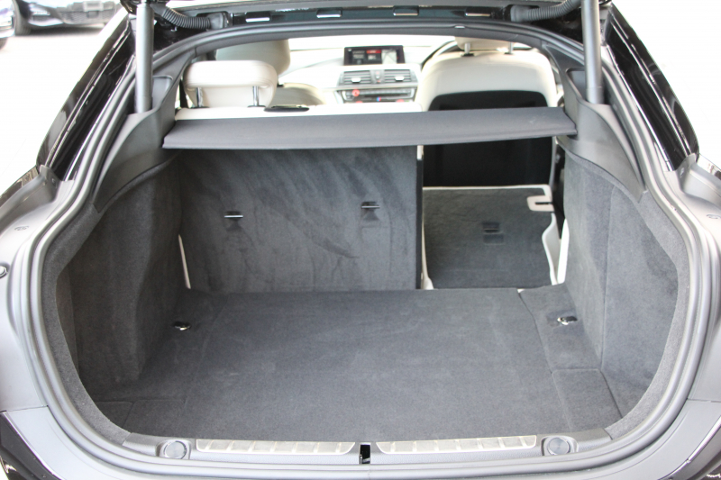 BMW 4シリーズ 420i ｸﾞﾗﾝｸｰﾍﾟMｽﾎﾟｰﾂ ｱｰﾊﾞﾆｽﾀ 限定車 後期 ﾌｪｲｽﾘﾌﾄ後 専用色ｼﾄﾘﾝﾌﾞﾗｯｸ ｱｲﾎﾞﾘｰﾚｻﾞｰ HUD 追従ACC ﾀｯﾁ画面HDDﾅﾋﾞTV 液晶ﾒｰﾀｰ LEDﾍｯﾄﾞﾗｲﾄ 19AW Hifiｽﾋﾟｰｶｰ ﾚｰﾝﾁｪﾝｼﾞ警告 電動ﾄﾗﾝｸ Bｶﾒﾗ 2年保証