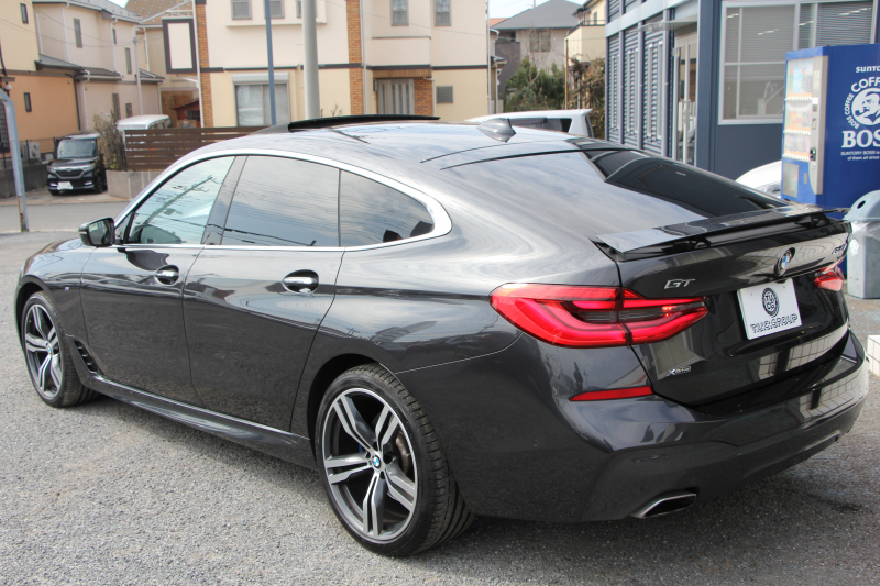 BMW 6シリーズ 640i Xdrive ｸﾞﾗﾝﾂｰﾘｽﾓ Mｽﾎﾟｰﾂ ﾃﾞﾋﾞｭｰｴﾃﾞｨｼｮﾝ 直6ﾀｰﾎﾞ4WD 40台限定車 ﾘｱｴﾝﾀ-ﾃｲﾒﾝﾄ 後席ﾓﾆﾀｰ Bowers＆WilkinsｻｳﾝﾄﾞﾊﾟﾉﾗﾏｻﾝR ﾌﾛﾝﾄｺﾝﾌｫｰﾄｼｰﾄ&ﾍﾞﾝﾁﾚｰｼｮﾝ 全ﾋｰﾀｰ茶革 全ﾄﾞｱｿﾌﾄｸﾛｰｽﾞ360度ｶﾒﾗ 追従ACC HUD 2年保証