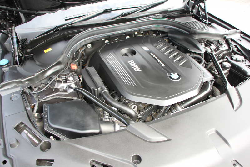 BMW 6シリーズ 640i Xdrive ｸﾞﾗﾝﾂｰﾘｽﾓ Mｽﾎﾟｰﾂ ﾃﾞﾋﾞｭｰｴﾃﾞｨｼｮﾝ 直6ﾀｰﾎﾞ4WD 40台限定車 ﾘｱｴﾝﾀ-ﾃｲﾒﾝﾄ 後席ﾓﾆﾀｰ Bowers＆WilkinsｻｳﾝﾄﾞﾊﾟﾉﾗﾏｻﾝR ﾌﾛﾝﾄｺﾝﾌｫｰﾄｼｰﾄ&ﾍﾞﾝﾁﾚｰｼｮﾝ 全ﾋｰﾀｰ茶革 全ﾄﾞｱｿﾌﾄｸﾛｰｽﾞ360度ｶﾒﾗ 追従ACC HUD 2年保証