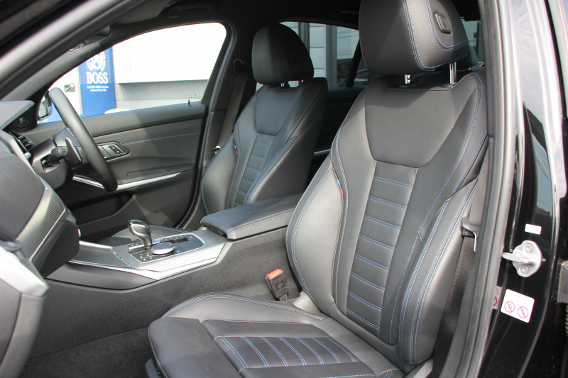 BMW 3シリーズ M340i Xdrive ｲﾉﾍﾞｰｼｮﾝP 4WD 直6ﾀｰﾎﾞ387馬力 ﾋｰﾀｰ黒革 ﾚｰｻﾞｰﾗｲﾄ HUD ｼﾞｪｽﾁｬｰC ﾊｰﾏﾝｶｰﾄﾞﾝｻﾗｳﾝﾄﾞｱﾀﾞﾌﾟﾃｨﾌﾞMｻｽ 専用ﾃﾞﾌ 19AW Mｽﾎﾟｰﾂﾌﾞﾚｰｷ BMWﾗｲﾌﾞｺｯｸﾋﾟｯﾄﾞﾊﾟｰｷﾝｸﾞｱｼｽﾄﾌﾟﾗｽ 360度ｶﾒﾗ 2年保証