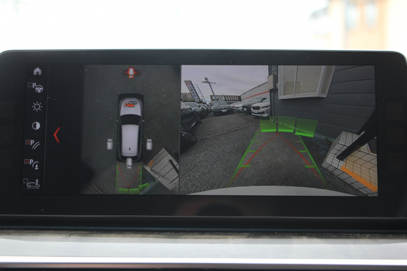 BMW 5シリーズ 530i ﾂｰﾘﾝｸﾞMｽﾎﾟｰﾂ ﾃﾞﾋﾞｭｰP 252馬力 全ﾋｰﾀｰ黒革 HUD VOSSEN VFS1 20AW BCﾚｰｼﾝｸﾞ車高調&iidﾛﾜﾘﾝｸﾞKIT ｿﾌﾄｸﾛｰｽﾞﾄﾞｱ 追従ACC ｽﾃｱﾘﾝｸﾞｻﾎﾟｰﾄ ﾀｯﾁ画面HDDﾅﾋﾞ360度ｶﾒﾗ LEDﾍｯﾄﾞﾗｲﾄ 2年保証