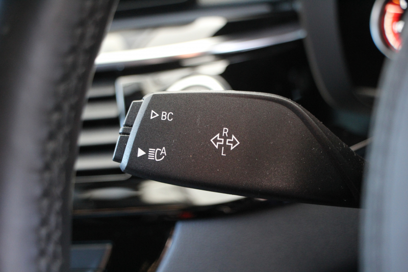 BMW 5シリーズ 530i ｴﾃﾞｨｼｮﾝﾐｯｼｮﾝｲﾝﾎﾟｯｼﾌﾞﾙ 特別仕様車 高出力 ﾅｲﾄﾌﾞﾙｰﾚｻﾞｰ ｱﾀﾞﾌﾟﾃｨﾌﾞｻｽ HUD ﾊｰﾏﾝｶｰﾄﾞﾝ 追従ACC ｽﾃｱﾘﾝｸﾞｻﾎﾟｰﾄ ﾀｯﾁ画面HDDﾅﾋﾞTV LEDﾍｯﾄﾞﾗｲﾄ ｵｰﾄﾊｲﾋﾞｰﾑ 電動ﾄﾗﾝｸ 360度ｶﾒﾗ 全席ﾋｰﾀｰ ﾌﾞﾗｯｸ19AW 2年保証