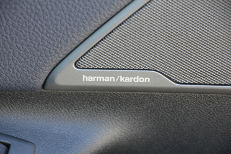 BMW 5シリーズ 530i ｴﾃﾞｨｼｮﾝﾐｯｼｮﾝｲﾝﾎﾟｯｼﾌﾞﾙ 特別仕様車 高出力 ﾅｲﾄﾌﾞﾙｰﾚｻﾞｰ ｱﾀﾞﾌﾟﾃｨﾌﾞｻｽ HUD ﾊｰﾏﾝｶｰﾄﾞﾝ 追従ACC ｽﾃｱﾘﾝｸﾞｻﾎﾟｰﾄ ﾀｯﾁ画面HDDﾅﾋﾞTV LEDﾍｯﾄﾞﾗｲﾄ ｵｰﾄﾊｲﾋﾞｰﾑ 電動ﾄﾗﾝｸ 360度ｶﾒﾗ 全席ﾋｰﾀｰ ﾌﾞﾗｯｸ19AW 2年保証