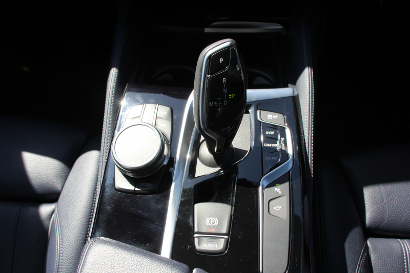 BMW 5シリーズ 530i ｴﾃﾞｨｼｮﾝﾐｯｼｮﾝｲﾝﾎﾟｯｼﾌﾞﾙ 特別仕様車 高出力 ﾅｲﾄﾌﾞﾙｰﾚｻﾞｰ ｱﾀﾞﾌﾟﾃｨﾌﾞｻｽ HUD ﾊｰﾏﾝｶｰﾄﾞﾝ 追従ACC ｽﾃｱﾘﾝｸﾞｻﾎﾟｰﾄ ﾀｯﾁ画面HDDﾅﾋﾞTV LEDﾍｯﾄﾞﾗｲﾄ ｵｰﾄﾊｲﾋﾞｰﾑ 電動ﾄﾗﾝｸ 360度ｶﾒﾗ 全席ﾋｰﾀｰ ﾌﾞﾗｯｸ19AW 2年保証