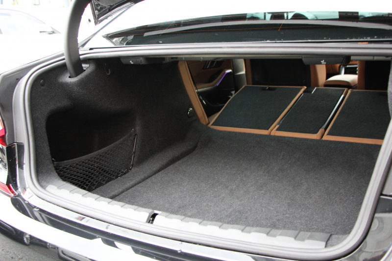 BMW 3シリーズ 320i Mｽﾎﾟｰﾂ ﾊｲﾗｲﾝ&ｺﾝﾌｫｰﾄP ｺﾆｬｯｸﾚｻﾞｰ ｼｰﾄﾋｰﾀｰ ﾗﾝﾊﾞｰｻﾎﾟｰﾄ 360度ｶﾒﾗ ｵﾌﾟｼｮﾝ19AW 追従ACC ｽﾃｱﾘﾝｸﾞｻﾎﾟｰﾄ BMWﾗｲﾌﾞｺｯｸﾋﾟｯﾄﾞApplecarplay対応 ﾀｯﾁﾊﾟﾈﾙHDDﾅﾋﾞ電動ﾄﾗﾝｸ 後退ｱｼｽﾄ Dｱｼｽﾄﾌﾟﾛ 2年保証