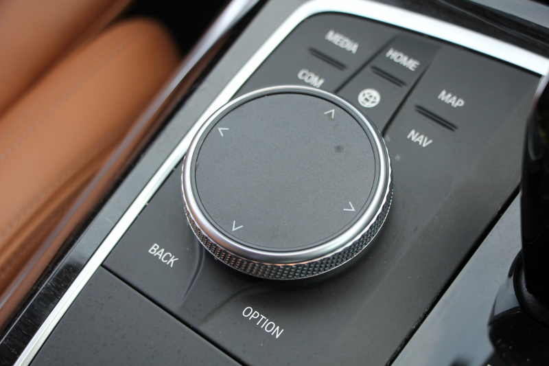 BMW 3シリーズ 320i Mｽﾎﾟｰﾂ ﾊｲﾗｲﾝ&ｺﾝﾌｫｰﾄP ｺﾆｬｯｸﾚｻﾞｰ ｼｰﾄﾋｰﾀｰ ﾗﾝﾊﾞｰｻﾎﾟｰﾄ 360度ｶﾒﾗ ｵﾌﾟｼｮﾝ19AW 追従ACC ｽﾃｱﾘﾝｸﾞｻﾎﾟｰﾄ BMWﾗｲﾌﾞｺｯｸﾋﾟｯﾄﾞApplecarplay対応 ﾀｯﾁﾊﾟﾈﾙHDDﾅﾋﾞ電動ﾄﾗﾝｸ 後退ｱｼｽﾄ Dｱｼｽﾄﾌﾟﾛ 2年保証