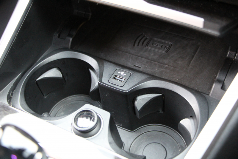 BMW 3シリーズ 320i Mｽﾎﾟｰﾂ ﾊｲﾗｲﾝ&ｺﾝﾌｫｰﾄP ｺﾆｬｯｸﾚｻﾞｰ ｼｰﾄﾋｰﾀｰ ﾗﾝﾊﾞｰｻﾎﾟｰﾄ 360度ｶﾒﾗ ｵﾌﾟｼｮﾝ19AW 追従ACC ｽﾃｱﾘﾝｸﾞｻﾎﾟｰﾄ BMWﾗｲﾌﾞｺｯｸﾋﾟｯﾄﾞApplecarplay対応 ﾀｯﾁﾊﾟﾈﾙHDDﾅﾋﾞ電動ﾄﾗﾝｸ 後退ｱｼｽﾄ Dｱｼｽﾄﾌﾟﾛ 2年保証