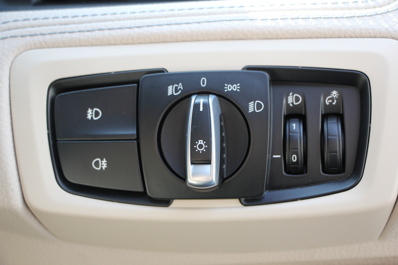 BMW 2シリーズ 218d ｸﾞﾗﾝﾂｱﾗｰ ﾗｸﾞｼﾞｭｱﾘｰ 最終ﾓﾃﾞﾙ 型式変更後3DA-6W20 3列7人乗り 1ｵﾅ ADｱｸﾃｨﾌﾞｾｰﾌﾃｨ&ｺﾝﾌｫｰﾄP 追従ACC HUD ｵｲｽﾀｰﾚｻﾞｰ 電動ﾄﾗﾝｸ LEDﾍｯﾄﾞﾗｲﾄ ﾒﾓﾘｰ付電動ｼｰﾄ ﾀｯﾁ画面HDDﾅﾋﾞﾊﾟｰｷﾝｸﾞｱｼｽﾄ 2年保証