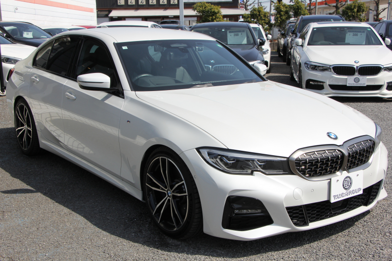 BMW 3シリーズ 330e Mｽﾎﾟｰﾂ ﾊｲﾗｲﾝ&ｲﾉﾍﾞｰｼｮﾝP PHEV ﾋｰﾀｰ黒革 真珠色 ﾚｰｻﾞｰLEDﾗｲﾄ ｼﾞｪｽﾁｬｰC ｵﾌﾟｼｮﾝ19AW Mspﾌﾞﾚｰｷ 360度ｶﾒﾗ HUD ﾌﾙｾｸﾞTV 追従ACC ｽﾃｱﾘﾝｸﾞｻﾎﾟｰﾄ Applecarplay ﾗﾝﾊﾞｰｻﾎﾟｰﾄ 2年保証