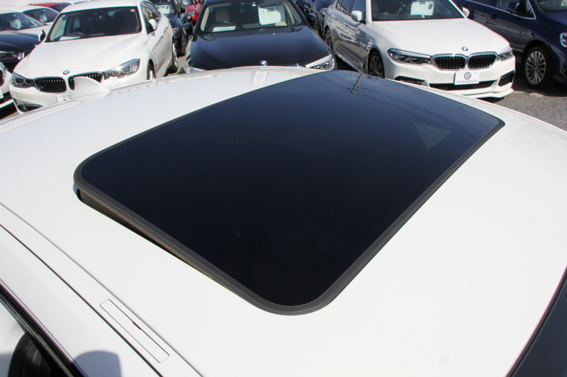 BMW 3シリーズ 320d Mｽﾎﾟｰﾂ 最終ﾓﾃﾞﾙ 8C新ｴﾝｼﾞﾝ ｻﾝﾙｰﾌ ﾋｰﾀｰ黒革 液晶ﾒｰﾀｰ 追従ACC LEDﾍｯﾄﾞﾗｲﾄ&ﾃｰﾙ ﾀｯﾁ画面対応HDDﾅﾋﾞBluetooth接続 Mﾊﾟﾌｫｰﾏﾝｽｽﾎﾟｲﾗｰ ﾚｰﾝﾁｪﾝｼﾞ警告 衝突軽減ﾌﾞﾚｰｷ 車線逸脱警告 歩行者警告 2年保証