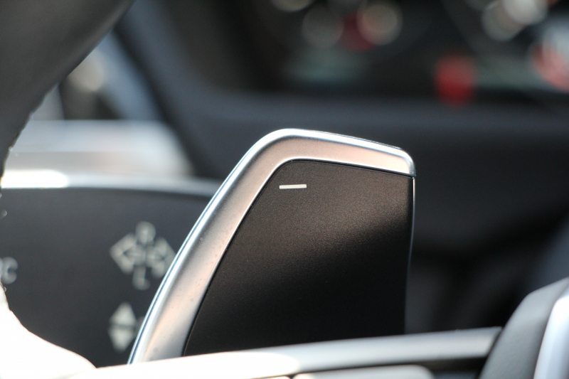 BMW 3シリーズ 320d Mｽﾎﾟｰﾂ 最終ﾓﾃﾞﾙ 8C新ｴﾝｼﾞﾝ ｻﾝﾙｰﾌ ﾋｰﾀｰ黒革 液晶ﾒｰﾀｰ 追従ACC LEDﾍｯﾄﾞﾗｲﾄ&ﾃｰﾙ ﾀｯﾁ画面対応HDDﾅﾋﾞBluetooth接続 Mﾊﾟﾌｫｰﾏﾝｽｽﾎﾟｲﾗｰ ﾚｰﾝﾁｪﾝｼﾞ警告 衝突軽減ﾌﾞﾚｰｷ 車線逸脱警告 歩行者警告 2年保証