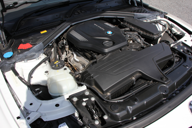 BMW 3シリーズ 320d Mｽﾎﾟｰﾂ 最終ﾓﾃﾞﾙ 8C新ｴﾝｼﾞﾝ ｻﾝﾙｰﾌ ﾋｰﾀｰ黒革 液晶ﾒｰﾀｰ 追従ACC LEDﾍｯﾄﾞﾗｲﾄ&ﾃｰﾙ ﾀｯﾁ画面対応HDDﾅﾋﾞBluetooth接続 Mﾊﾟﾌｫｰﾏﾝｽｽﾎﾟｲﾗｰ ﾚｰﾝﾁｪﾝｼﾞ警告 衝突軽減ﾌﾞﾚｰｷ 車線逸脱警告 歩行者警告 2年保証