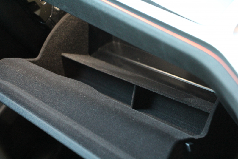 BMW 3シリーズ 320d Xdrive Mｽﾎﾟｰﾂ ﾊｲﾗｲﾝ ｺﾝﾌｫｰﾄP 4WD 真珠色 ﾋｰﾀｰ黒革 Pｱｼｽﾄﾌﾟﾗｽ 360度ｶﾒﾗ 電動ﾄﾗﾝｸ BMWﾗｲﾌﾞｺｯｸﾋﾟｯﾄﾞﾀｯﾁ画面ﾅﾋﾞApplecarplay対応 ﾜｲﾔﾚｽ充電 LEDﾍｯﾄﾞﾗｲﾄ ｵｰﾄﾊｲﾋﾞｰﾑ 追従ACC ｽﾃｱﾘﾝｸﾞｻﾎﾟｰﾄ ﾚｰﾝﾁｪﾝｼﾞ警告 2年保証