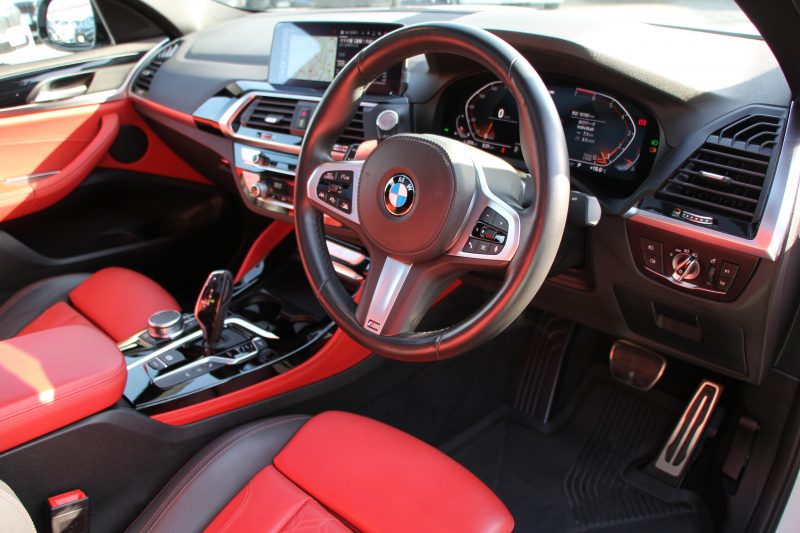 BMW X4 Xdrive30i Mｽﾎﾟｰﾂ 中期 型式変更後 2V20 ﾊﾟﾉﾗﾏｻﾝﾙｰﾌ Individualﾌｨｵﾅﾚｯﾄﾞ&ﾌﾞﾗｯｸｺﾝﾋﾞﾒﾘﾉﾚｻﾞｰ&ﾋﾟｱﾉﾌｨﾆｯｼｭﾌﾞﾗｯｸﾄﾘﾑ ｵﾌﾟｼｮﾝ20AW 全席ﾋｰﾀｰ 変更後BMWﾗｲﾌﾞｺｯｸﾋﾟｯﾄﾞ&ｶｰﾌﾟﾚｲ対応NEWﾅﾋﾞTV 360度ｶﾒﾗ 2年保証