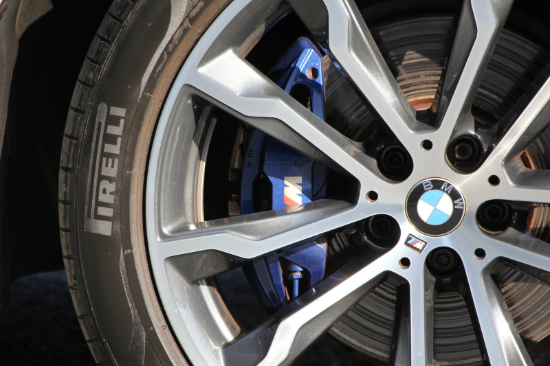 BMW X4 Xdrive30i Mｽﾎﾟｰﾂ 中期 型式変更後 2V20 ﾊﾟﾉﾗﾏｻﾝﾙｰﾌ Individualﾌｨｵﾅﾚｯﾄﾞ&ﾌﾞﾗｯｸｺﾝﾋﾞﾒﾘﾉﾚｻﾞｰ&ﾋﾟｱﾉﾌｨﾆｯｼｭﾌﾞﾗｯｸﾄﾘﾑ ｵﾌﾟｼｮﾝ20AW 全席ﾋｰﾀｰ 変更後BMWﾗｲﾌﾞｺｯｸﾋﾟｯﾄﾞ&ｶｰﾌﾟﾚｲ対応NEWﾅﾋﾞTV 360度ｶﾒﾗ 2年保証