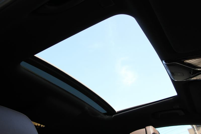 BMW 7シリーズ 740i Mｽﾎﾟｰﾂ ｲﾉﾍﾞｰｼｮﾝP 後期☆期間限定掲載 特選車☆ｻﾝﾙｰﾌ ﾚｰｻﾞｰﾗｲﾄ ﾓｶﾅｯﾊﾟﾚｻﾞｰ 全席ﾋｰﾀｰ&ﾍﾞﾝﾁﾚｰｼｮﾝ ｿﾌﾄｸﾛｰｽﾞﾄﾞｱ BMW ﾗｲﾌﾞｺｯｸﾋﾟｯﾄﾞApplecarplay 追従ACC ｽﾃｱﾘﾝｸﾞｻﾎﾟｰﾄ HUD ﾊｰﾏﾝｶｰﾄﾞﾝｻﾗｳﾝﾄﾞ真珠色 2年保証