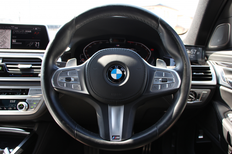 BMW 7シリーズ 740i Mｽﾎﾟｰﾂ ｲﾉﾍﾞｰｼｮﾝP 後期☆期間限定掲載 特選車☆3Ddesignｴｱﾛ ｻﾝﾙｰﾌ 全ﾋｰﾀｰ黒革 ﾍﾞﾝﾁﾚｰｼｮﾝ ｺﾝﾌｫｰﾄｼｰﾄ ﾚｰｻﾞｰﾗｲﾄ ﾃﾞｨｽﾌﾟﾚｲｷｰ ﾘﾓｰﾄP ﾊｰﾏﾝｶｰﾄﾞﾝ 全ﾄﾞｱｿﾌﾄｸﾛｰｽﾞﾗｲﾌﾞｺｯｸﾋﾟｯﾄ ｶｰﾌﾟﾚｲ 360度ｶﾒﾗ 追ACC HUD 2年保証