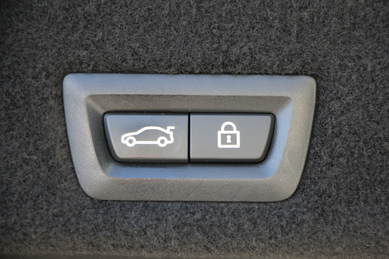 BMW 7シリーズ 740i Mｽﾎﾟｰﾂ ｲﾉﾍﾞｰｼｮﾝP 後期☆期間限定掲載 特選車☆3Ddesignｴｱﾛ ｻﾝﾙｰﾌ 全ﾋｰﾀｰ黒革 ﾍﾞﾝﾁﾚｰｼｮﾝ ｺﾝﾌｫｰﾄｼｰﾄ ﾚｰｻﾞｰﾗｲﾄ ﾃﾞｨｽﾌﾟﾚｲｷｰ ﾘﾓｰﾄP ﾊｰﾏﾝｶｰﾄﾞﾝ 全ﾄﾞｱｿﾌﾄｸﾛｰｽﾞﾗｲﾌﾞｺｯｸﾋﾟｯﾄ ｶｰﾌﾟﾚｲ 360度ｶﾒﾗ 追ACC HUD 2年保証