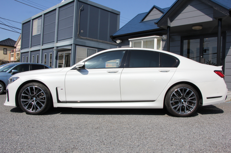 BMW 7シリーズ 740i Mｽﾎﾟｰﾂ ｲﾉﾍﾞｰｼｮﾝP 後期☆期間限定掲載 特選車☆3Ddesignｴｱﾛ ｻﾝﾙｰﾌ 全ﾋｰﾀｰ黒革 ﾍﾞﾝﾁﾚｰｼｮﾝ ｺﾝﾌｫｰﾄｼｰﾄ ﾚｰｻﾞｰﾗｲﾄ ﾃﾞｨｽﾌﾟﾚｲｷｰ ﾘﾓｰﾄP ﾊｰﾏﾝｶｰﾄﾞﾝ 全ﾄﾞｱｿﾌﾄｸﾛｰｽﾞﾗｲﾌﾞｺｯｸﾋﾟｯﾄ ｶｰﾌﾟﾚｲ 360度ｶﾒﾗ 追ACC HUD 2年保証