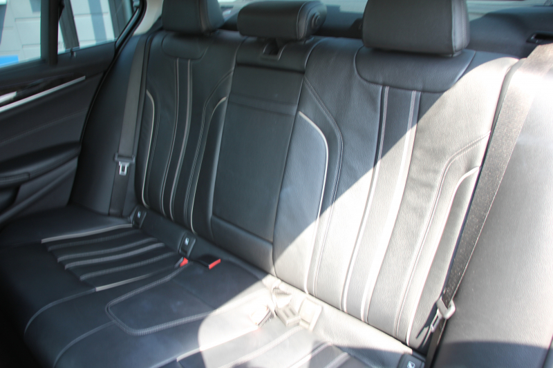 BMW 5シリーズ 523d ﾗｸﾞｼﾞｭｱﾘｰ ﾃﾞﾋﾞｭｰP 真珠色 全席ﾋｰﾀｰ黒革 HUD ｿﾌﾄｸﾛｰｽﾞﾄﾞｱ ｼﾞｪｽﾁｬｰC 追従ACC ｽﾃｱﾘﾝｸﾞｻﾎﾟｰﾄ LEDﾍｯﾄﾞﾗｲﾄ ｵｰﾄﾊｲﾋﾞｰﾑ ﾀｯﾁ画面HDDﾅﾋﾞTV 360度ｶﾒﾗ 電動ﾄﾗﾝｸ ｽﾏｰﾄｷｰ ｱﾝﾋﾞｴﾝﾄﾗｲﾄ ｸﾛｰﾑﾗｲﾝｴｸｽﾃﾘｱ 2年保証